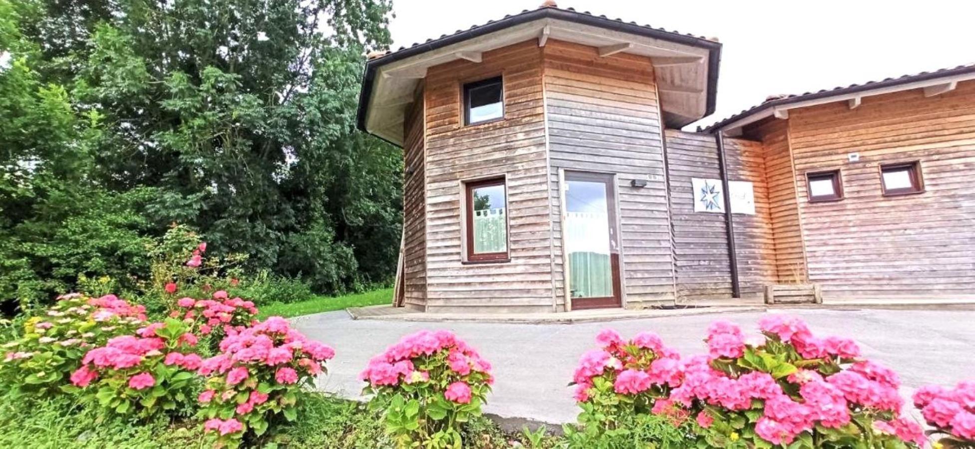 Mini Casa Con Jardin Villa Mungia Eksteriør bilde